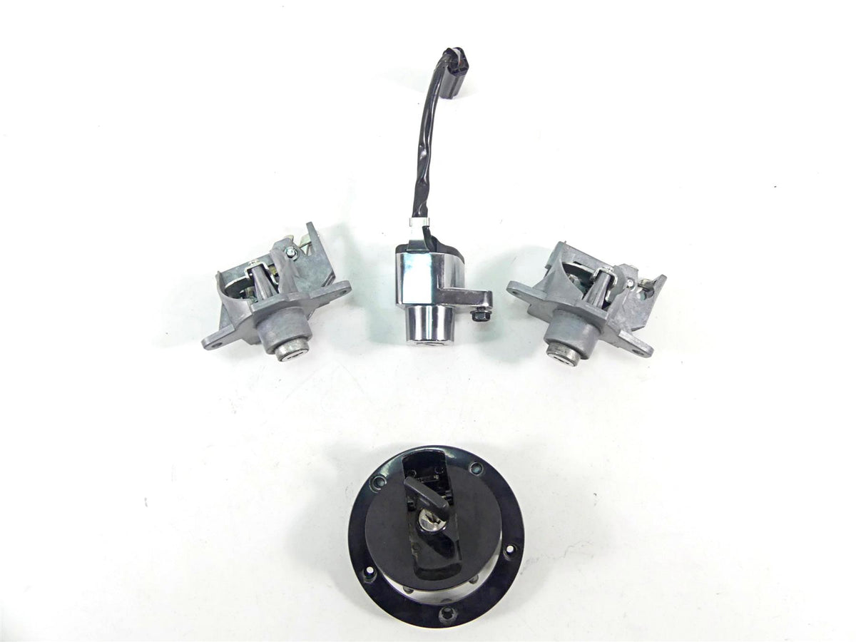 2011 Victory Cross Country Ignition Switch Key Lock Tank Cap Set 4012944 4012943 {{ shop.shopifyCountryName }} - Mototech271