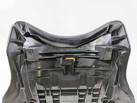 2024 Yamaha YZF R1 RN65 Front Rider Driver Saddle Seat 2CR-24710-01-00 {{ shop.shopifyCountryName }} - Mototech271