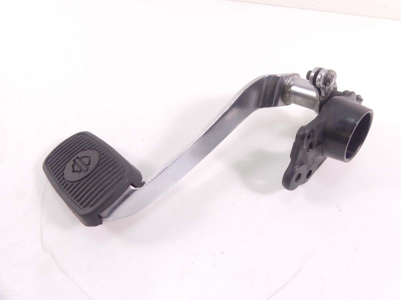 2009 Harley Touring FLHTCU Electra Glide Brake Pedal Lever & Mount 50518-09 {{ shop.shopifyCountryName }} - Mototech271