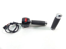 Load image into Gallery viewer, 2011 Victory Cross Country Right Control Switch &amp; Throttle Grips - Read 4011357 | Mototech271
