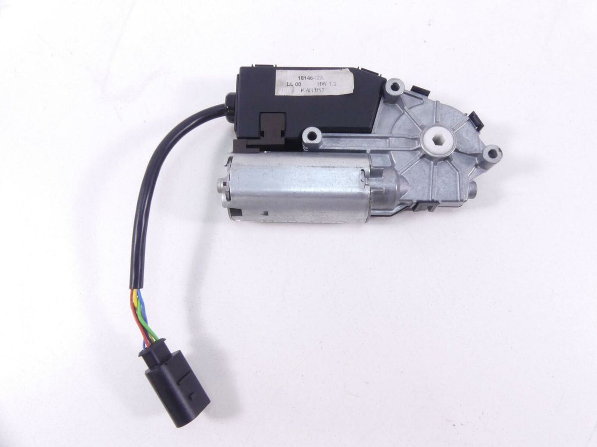 2017 BMW R1200 RT RTW K52 Windshield Adjuster Motor 46637728676 {{ shop.shopifyCountryName }} - Mototech271