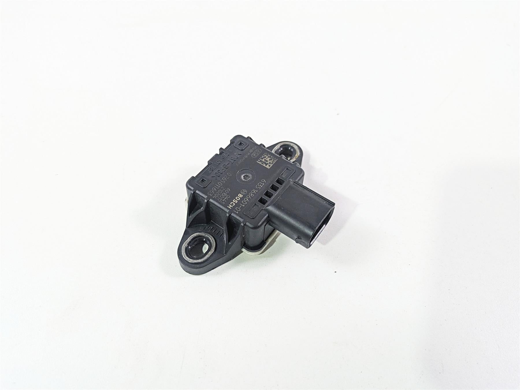 2022 BMW RnineT Pure K22 Bosch Lean Angle Fall Speed Sensor 61351686601 {{ shop.shopifyCountryName }} - Mototech271