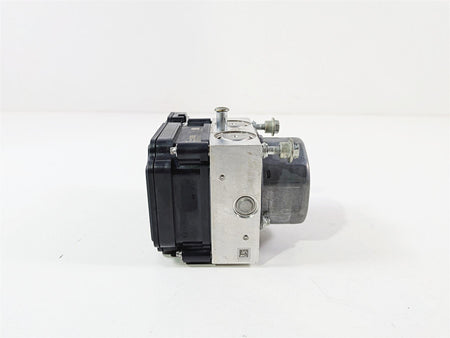 2016 Yamaha YZF R1 RN32 Abs Brake Pump Module Unit 2CR-85930-09-00 {{ shop.shopifyCountryName }} - Mototech271