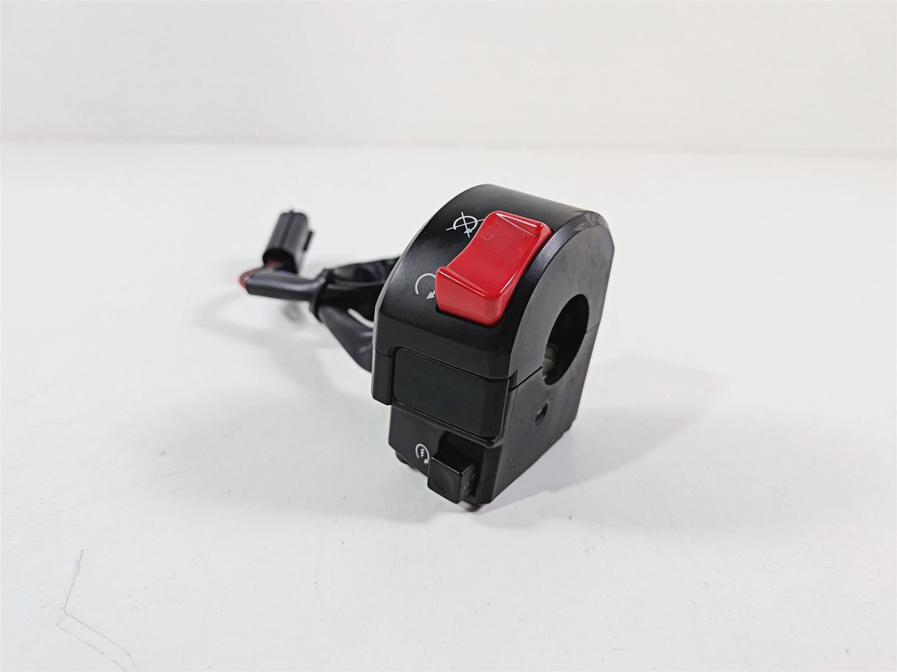 2008 Ducati 1098 SBK Right Hand Start Stop Control Switch 65040111A-Mototech271