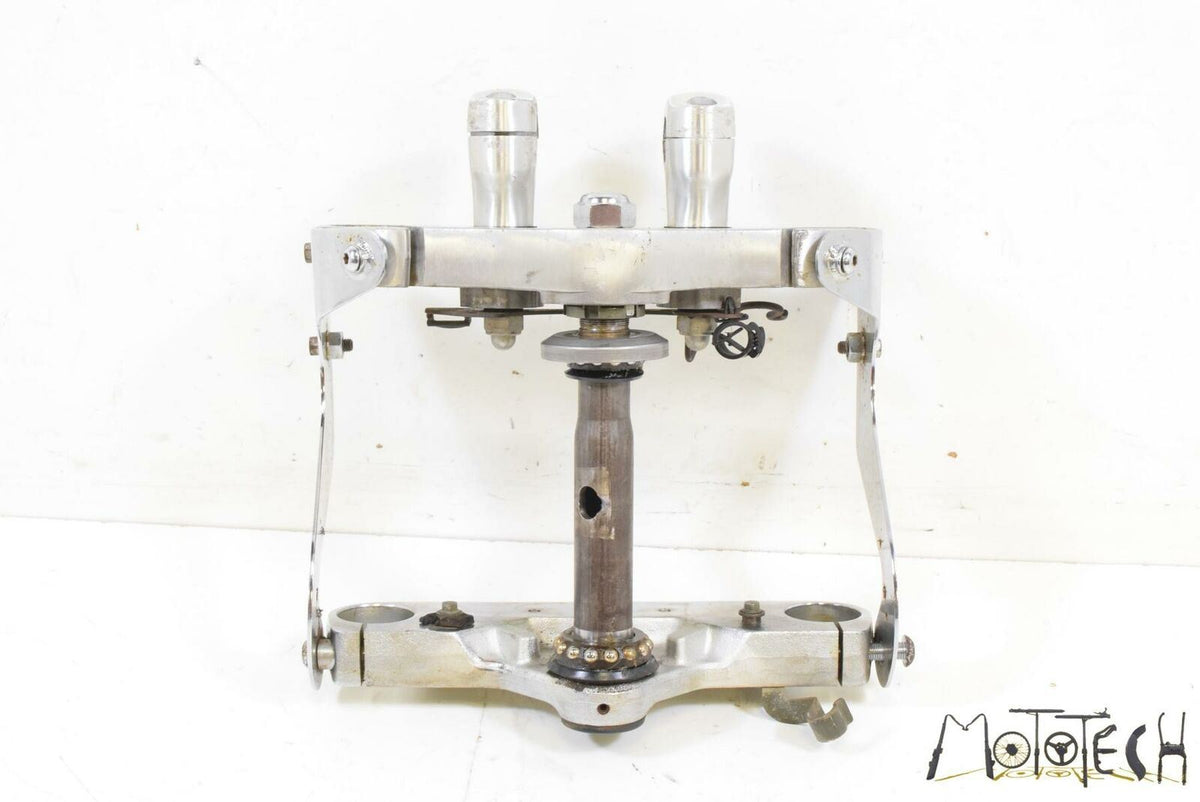 2004 Yamaha XVS650 V-Star Custom Upper Lower Triple Tree Set {{ shop.shopifyCountryName }} - Mototech271