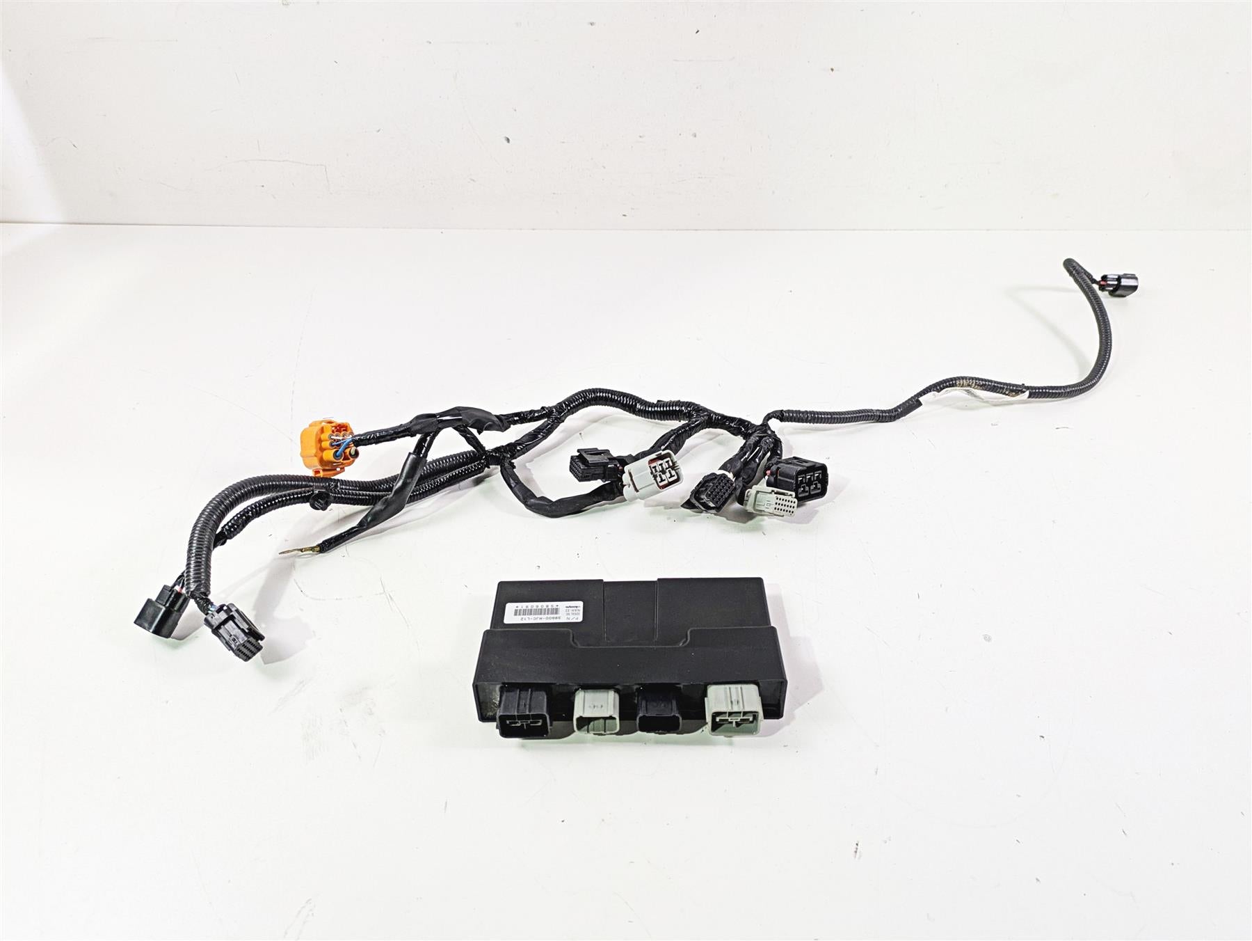 2025 Honda CBR600RR Abs Cdi Ecm Ecu Control Module & Wiring - Read 38600-MJC-L12 {{ shop.shopifyCountryName }} - Mototech271