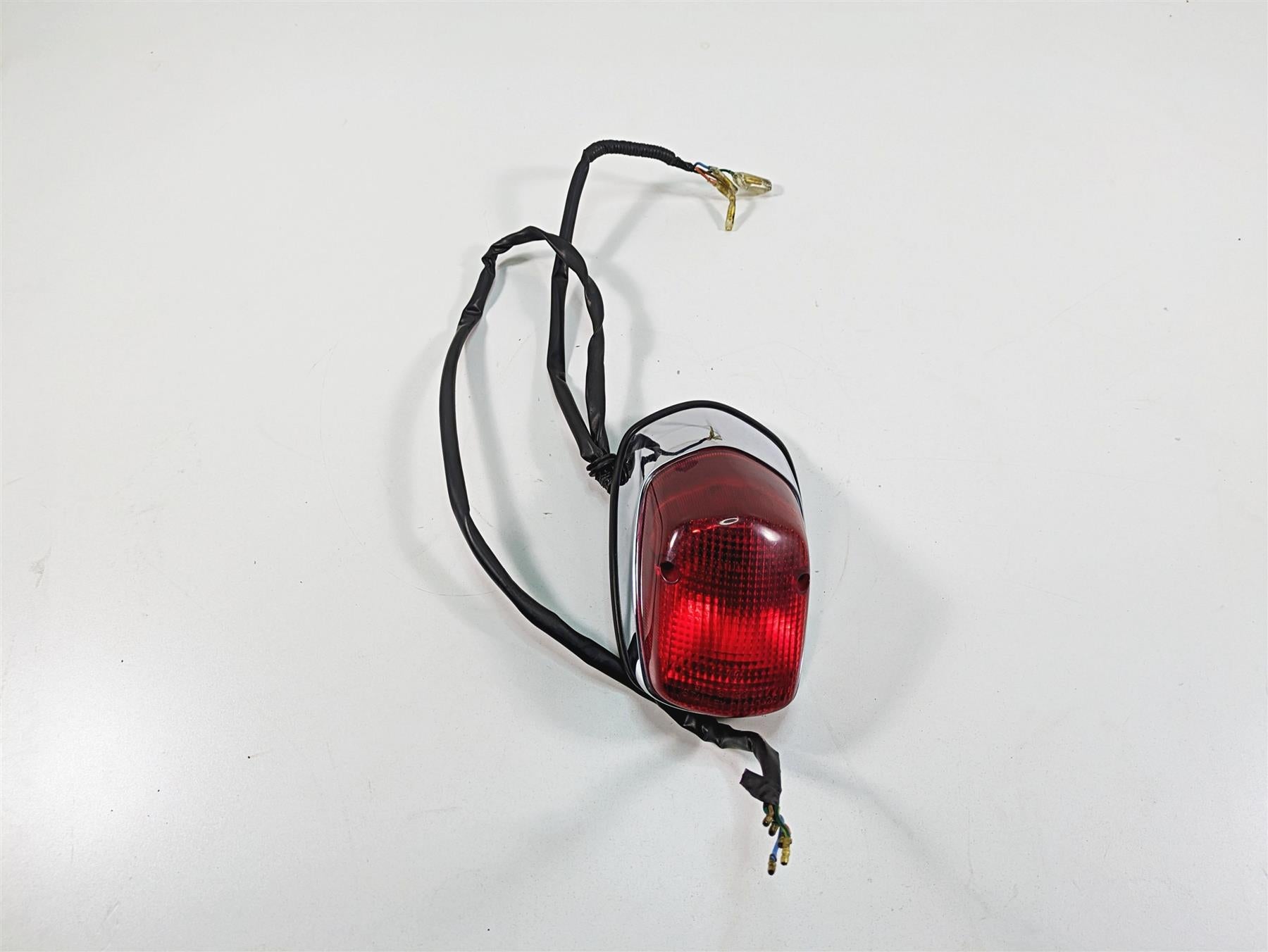 2006 Honda VT1100 C2 Shadow Taillight Tail Light Lamp Stop Brake 33701-MCK-A01 {{ shop.shopifyCountryName }} - Mototech271