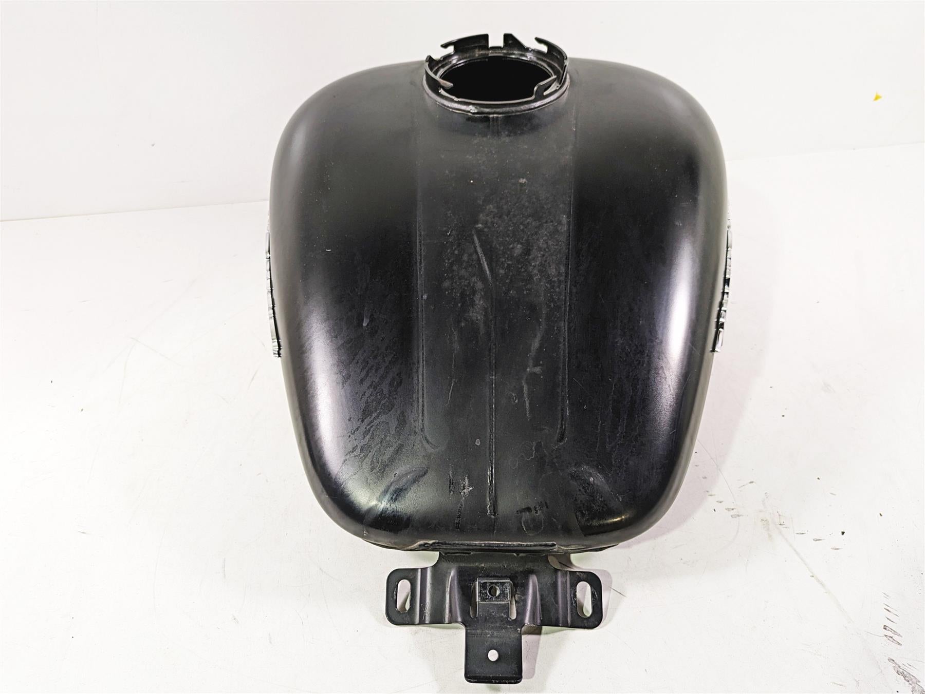 2017 Harley Touring FLTRXS Road Glide Fuel Gas Petrol Tank - No Dents 61356-08 {{ shop.shopifyCountryName }} - Mototech271