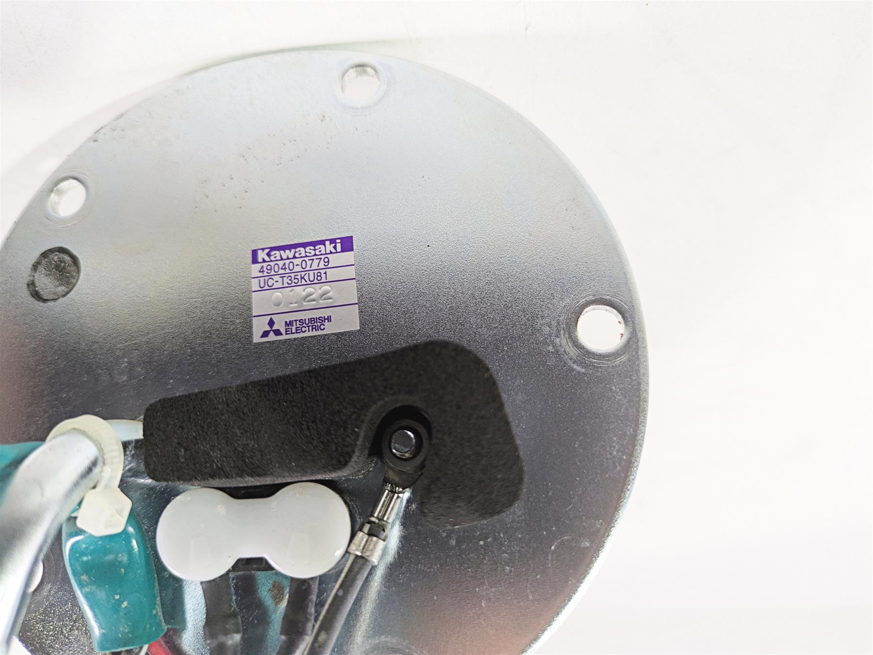2020 Kawasaki ZX6R ZX636 Ninja Fuel Gas Petrol Pump - Tested 49040-0779 {{ shop.shopifyCountryName }} - Mototech271