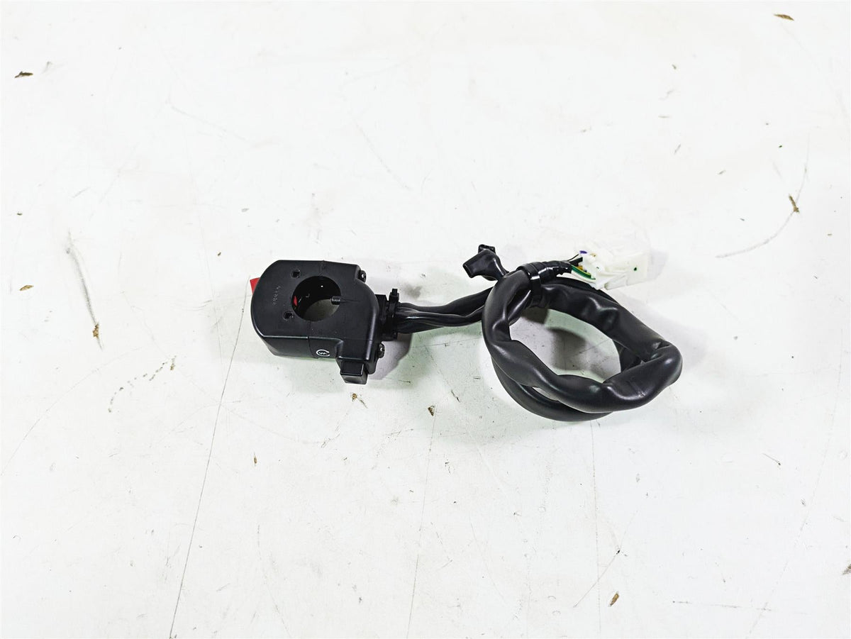 2008 Honda CBR1000RR SC59 Right Hand Start Stop Control Switch 35130-MFL-000 {{ shop.shopifyCountryName }} - Mototech271