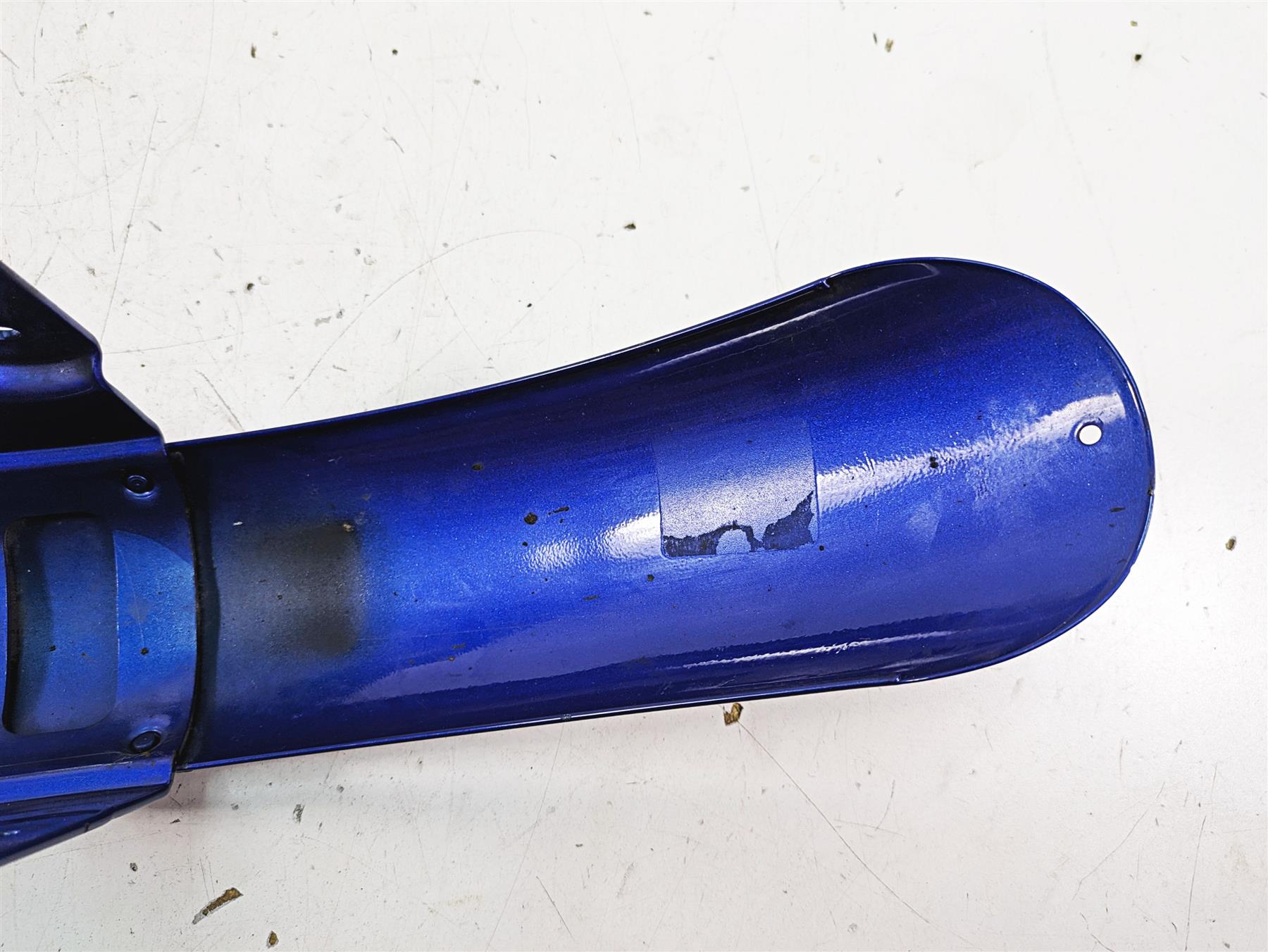 2009 Harley FXCWC Softail Rocker C Front Fender Flame Blue Pearl Deluxe 60158-08 {{ shop.shopifyCountryName }} - Mototech271