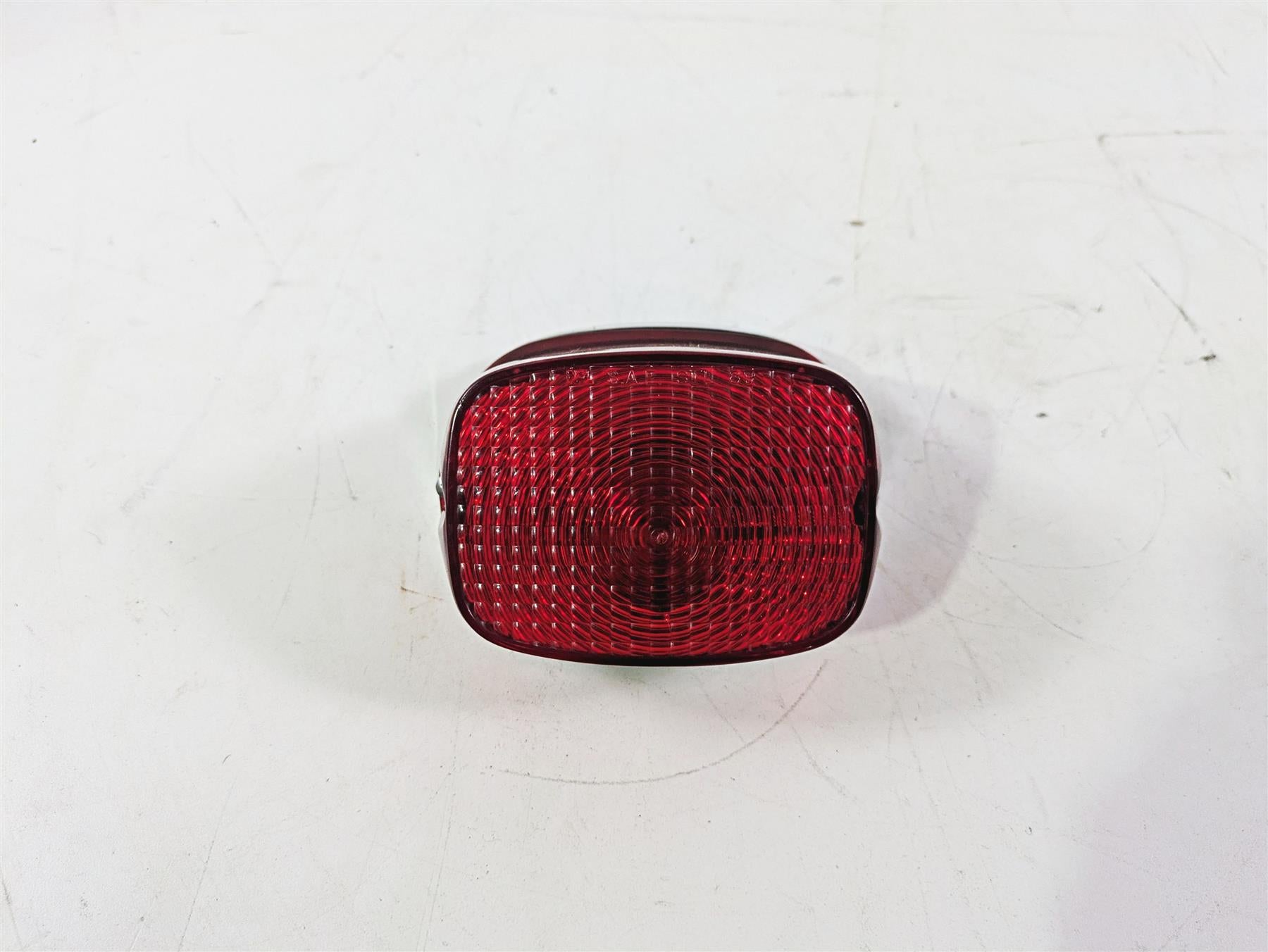 1996 Harley Touring FLHTCUI Electra Glide Taillight Tail Light - Read 68033-90 {{ shop.shopifyCountryName }} - Mototech271