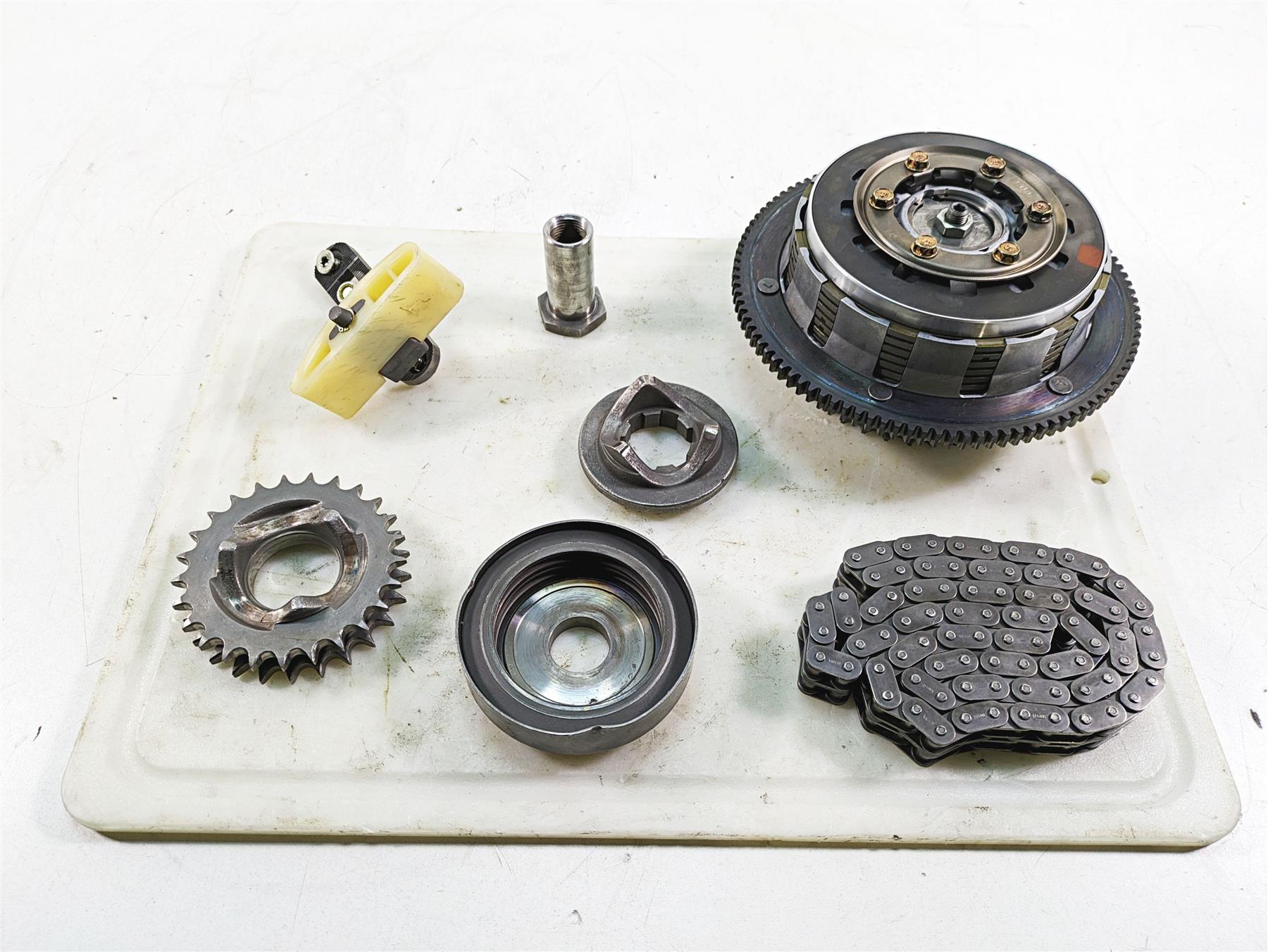 2006 Harley FLSTI Softail Heritage Primary Drive Clutch Kit 37802-04A {{ shop.shopifyCountryName }} - Mototech271