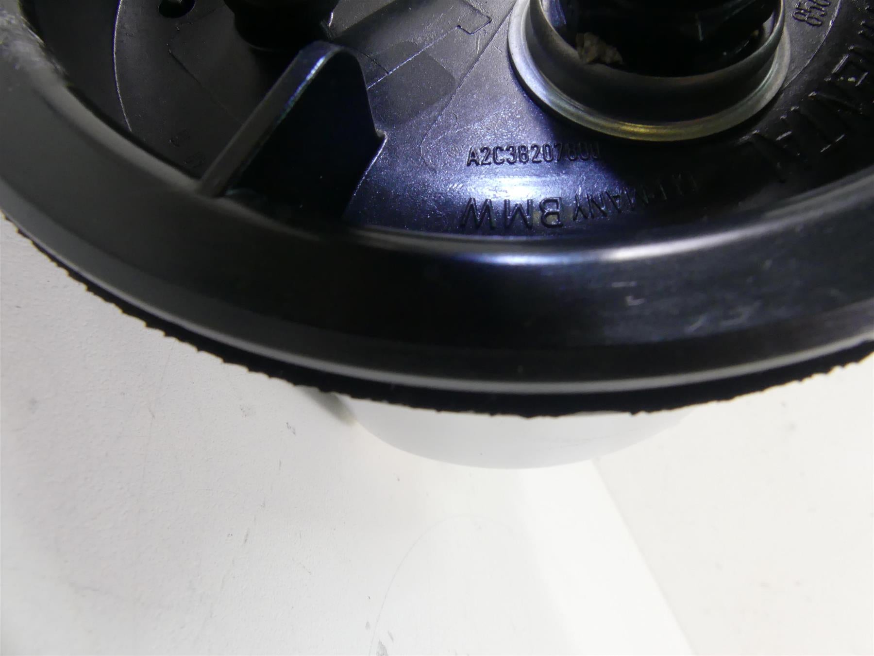 2017 BMW RnineT Racer K32 Fuel Gas Petrol Pump - Tested 16148564596 {{ shop.shopifyCountryName }} - Mototech271