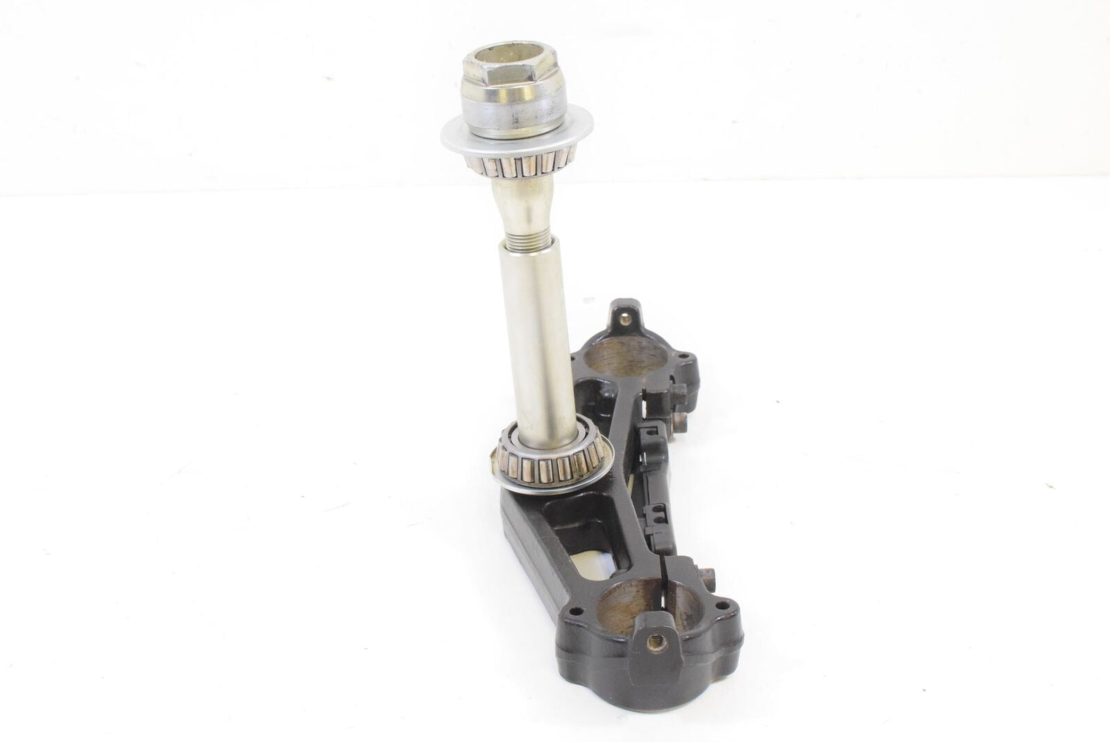 2016 Harley Touring FLHTCU Electra Glide Lower Triple Tree 45900091A {{ shop.shopifyCountryName }} - Mototech271