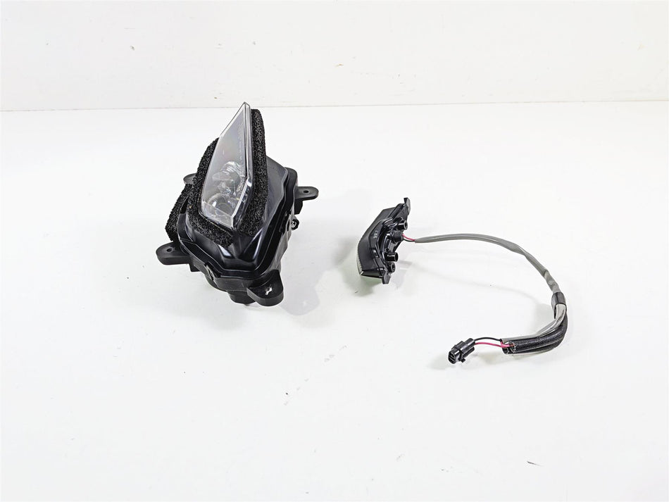 2022 Kawasaki ZX10R ZX1000 Ninja Oem Left Led Headlight Light Lamp 23001-0050 {{ shop.shopifyCountryName }} - Mototech271