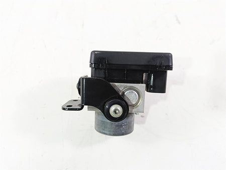 2018 Ducati Hypermotard 939 SP Abs Brake Pump Module Unit 54240402A {{ shop.shopifyCountryName }} - Mototech271