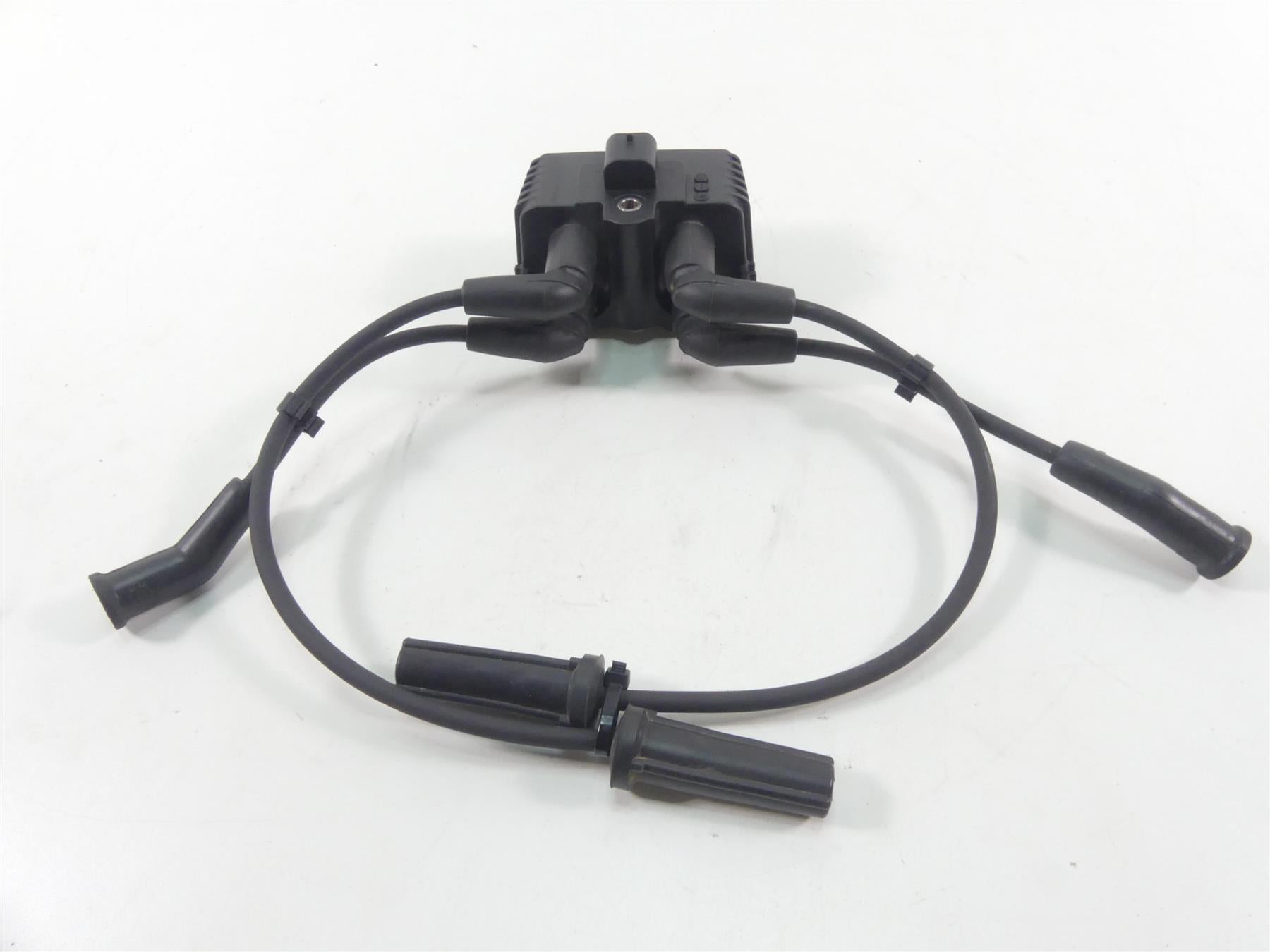 2022 Harley Softail FXBBS Street Bob Ignition Coil Wires Plugs Set 31600067 {{ shop.shopifyCountryName }} - Mototech271
