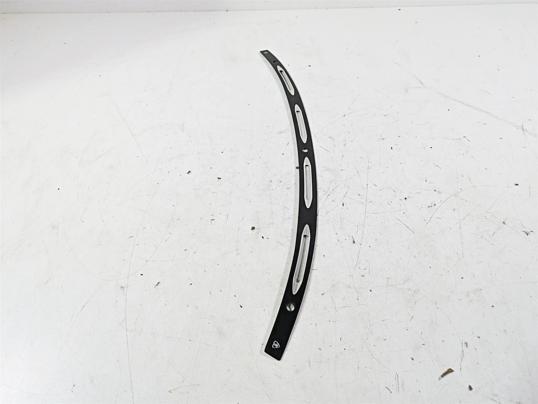 2015 Harley Touring FLHXS Street Glide Arlen Ness Windshield Trim 03-690 {{ shop.shopifyCountryName }} - Mototech271