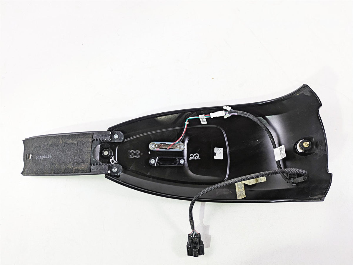 2017 Indian Chieftain Limited Black Fuel Gas Tank Cover & Switches Set 5633653 {{ shop.shopifyCountryName }} - Mototech271