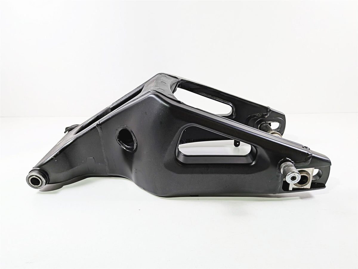 2008 Yamaha YZF R1 RN19 Straight Swingarm Swing Arm 4C8-22110-10-00 {{ shop.shopifyCountryName }} - Mototech271