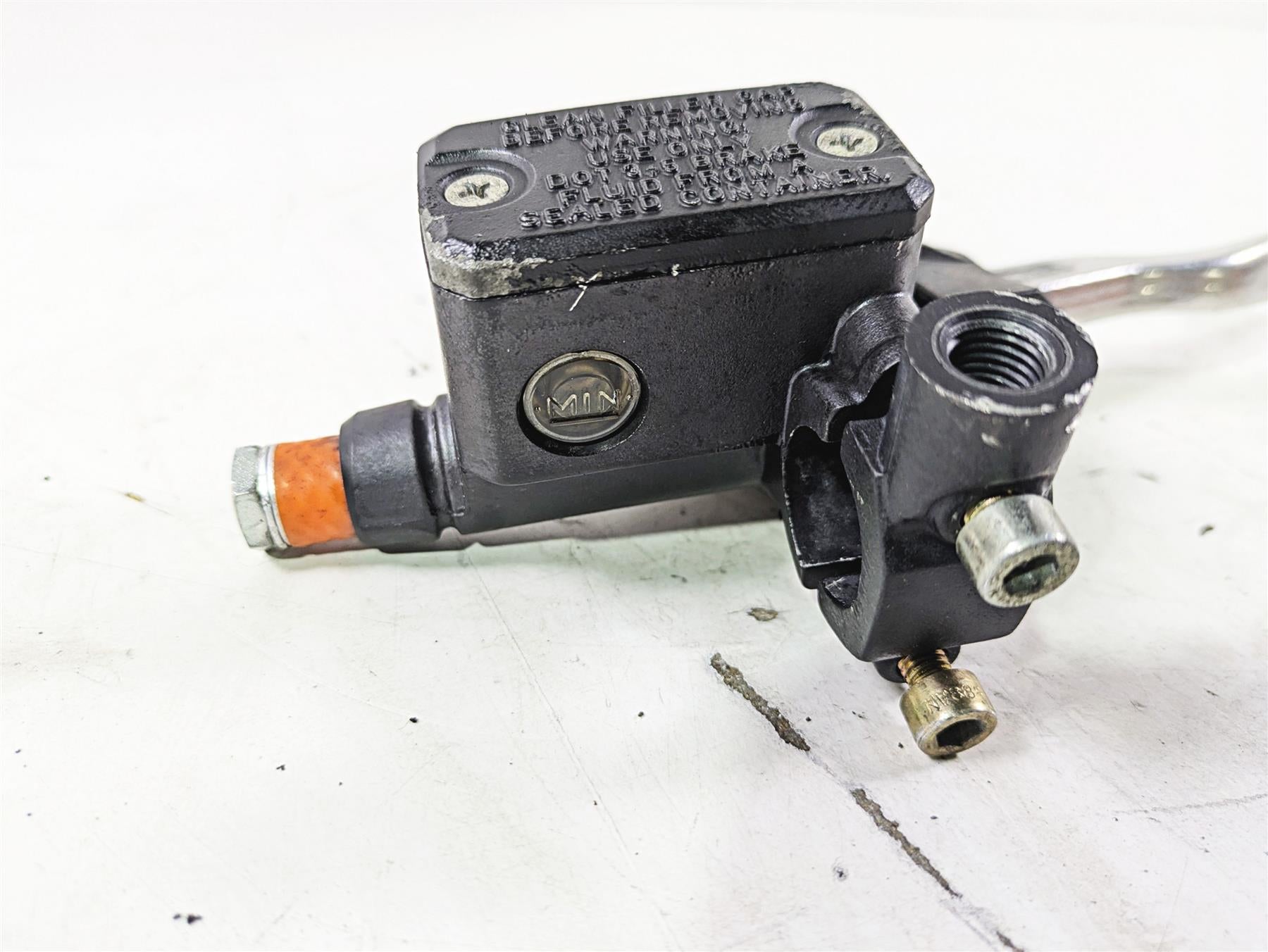 1998 Moto Guzzi California 1100 EV Brembo Front Brake Master Cylinder GU30660180 {{ shop.shopifyCountryName }} - Mototech271