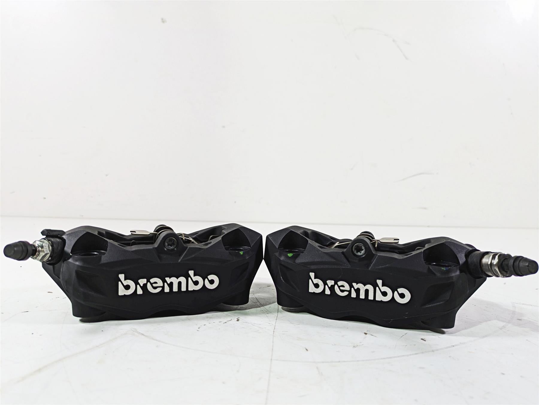 2019 BMW S1000XR K49 Front Brake Caliper Set Brembo 34118556205 34118556206