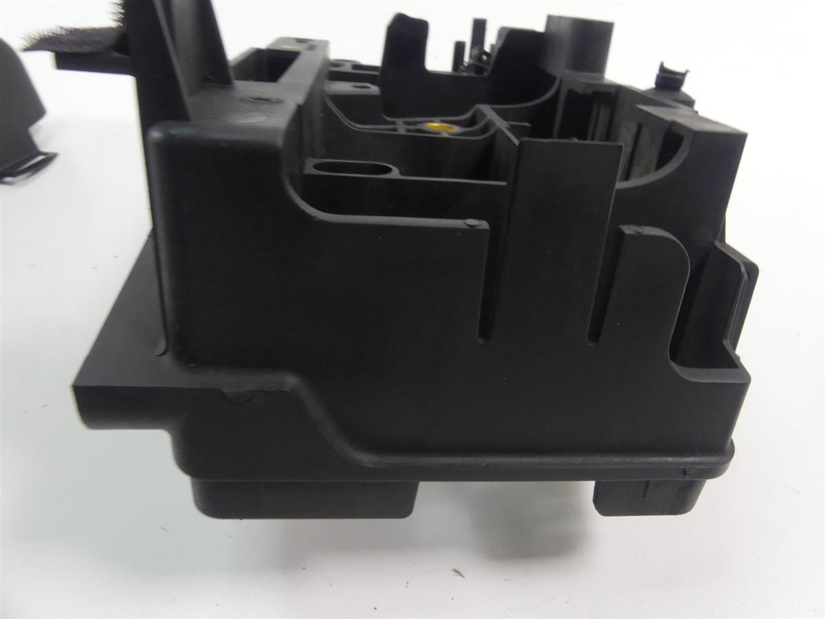 2014 Harley FXDF Dyna Fat Bob Electric Tray & Cover Holder Stay Set 70367-12 {{ shop.shopifyCountryName }} - Mototech271