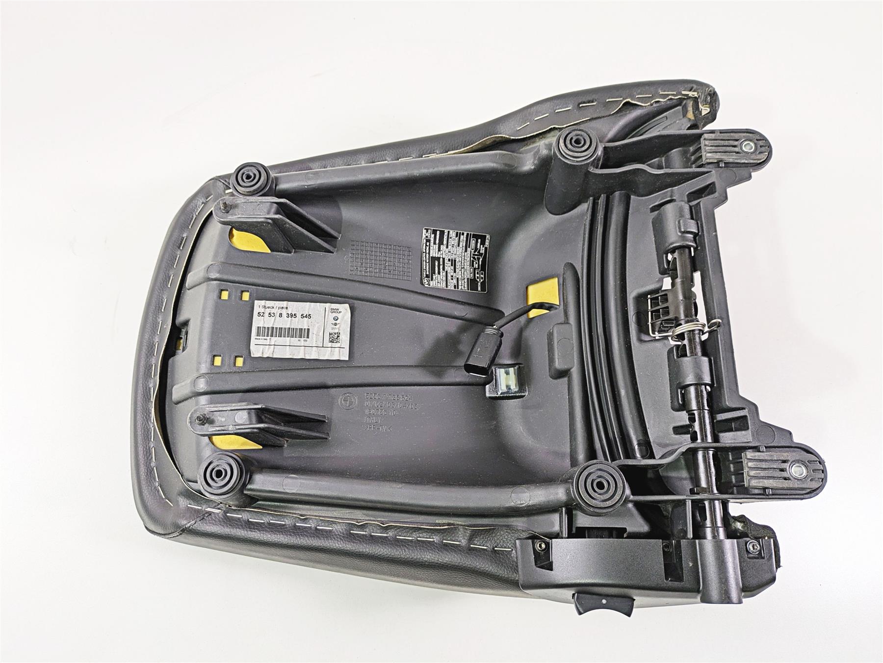 2019 BMW R1250RT K52 Heated Rear Passenger Seat Saddle 52538395545 {{ shop.shopifyCountryName }} - Mototech271