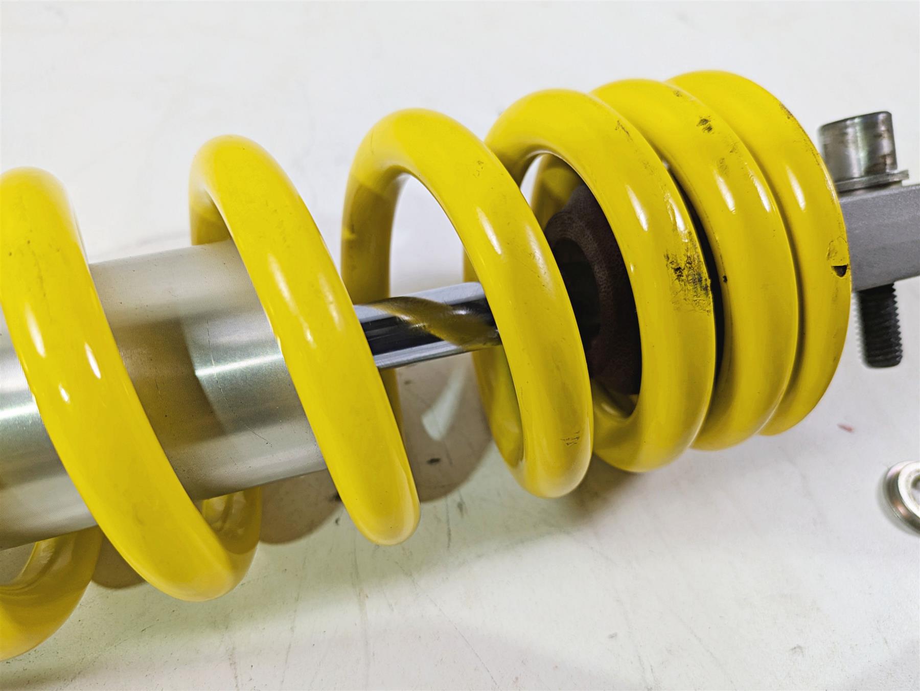 2022 Ducati Scrambler Desert Sled Straight Kyb Rear Shock Damper 36521661A {{ shop.shopifyCountryName }} - Mototech271