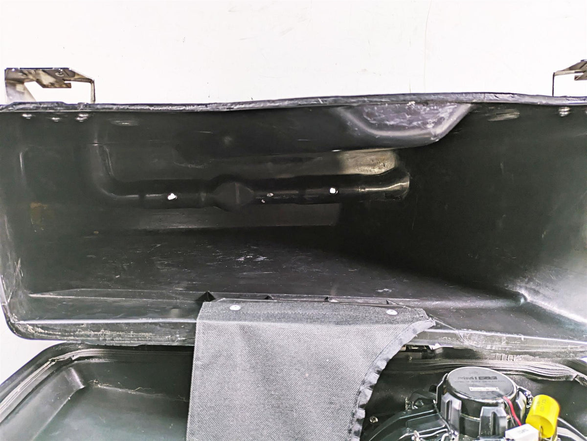 2013 Harley Touring FLHX Street Glide Right Stretched Saddlebag 90752-93 {{ shop.shopifyCountryName }} - Mototech271