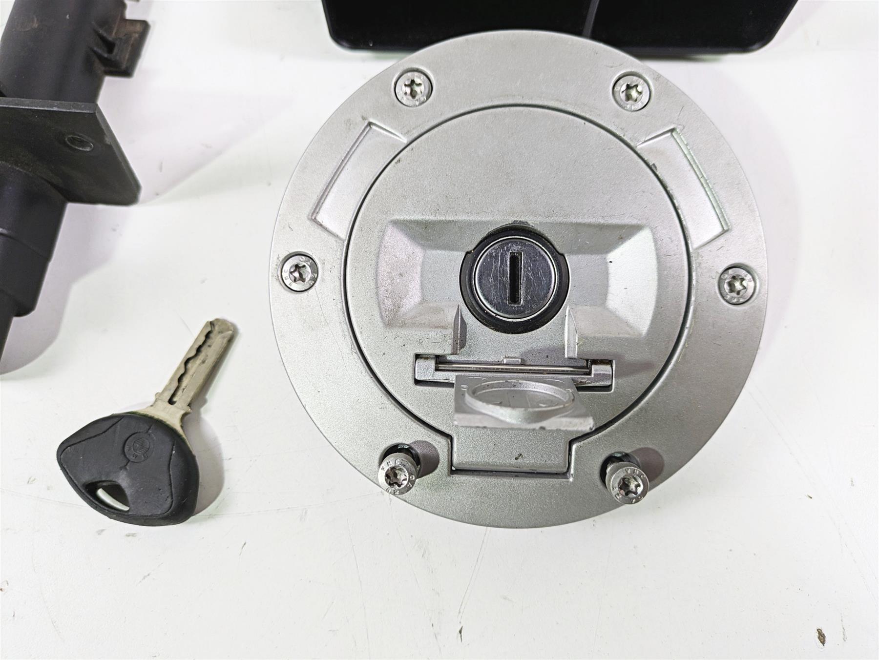 2014 BMW K1300S K40 Cdi Ecm Engine Control Module Ignition Switch READ 8521661 {{ shop.shopifyCountryName }} - Mototech271
