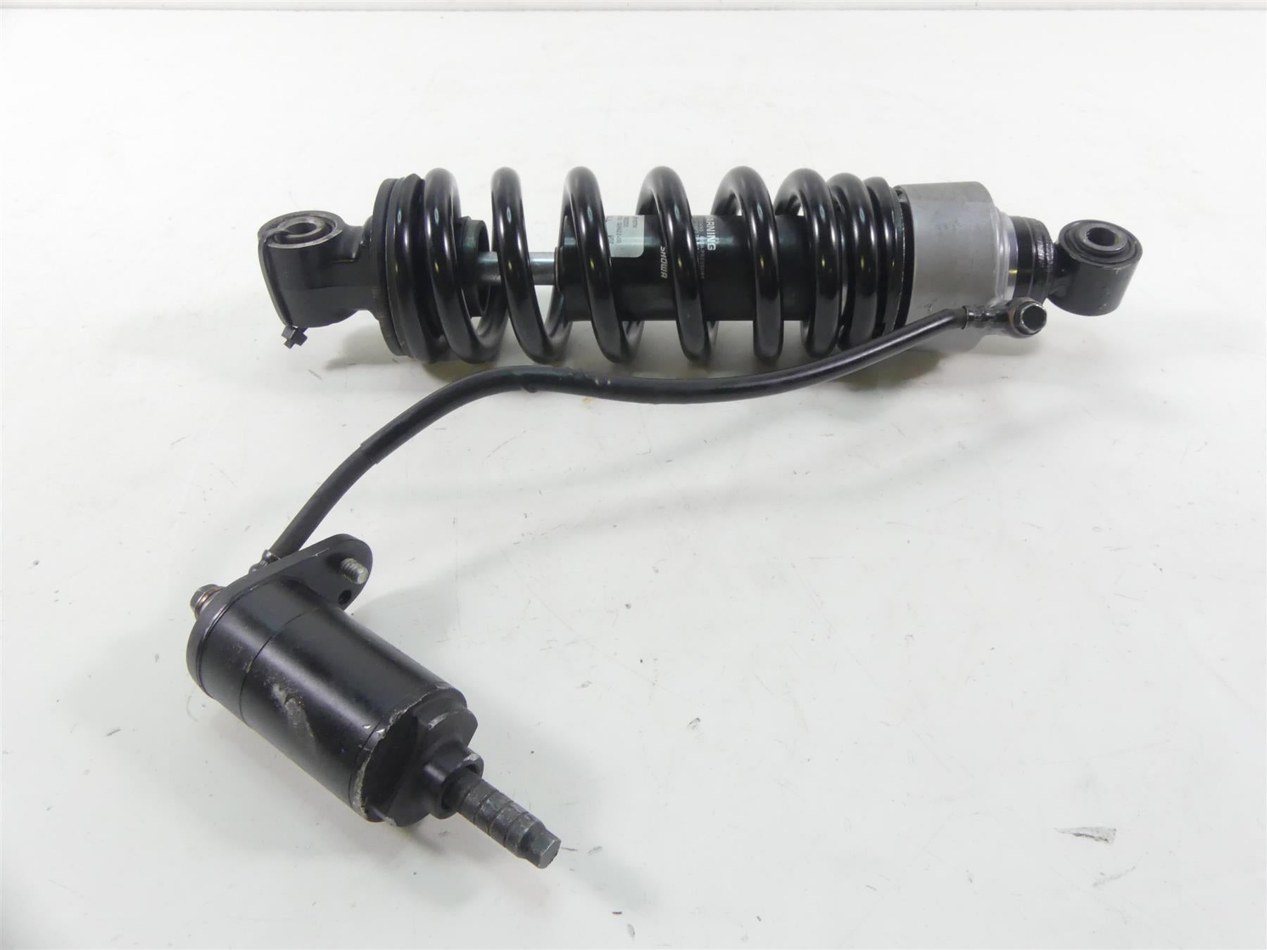 2018 Harley FLHC Softail Heritage Straight Rear Showa Shock Damper 56mm 54000138 {{ shop.shopifyCountryName }} - Mototech271