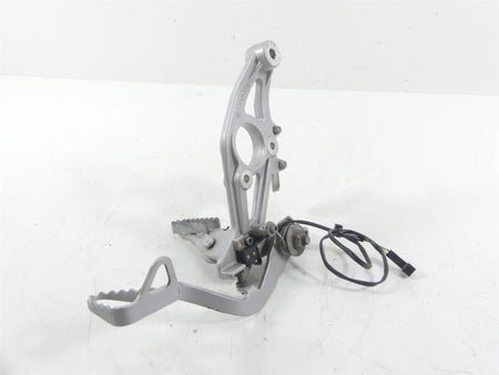 2001 BMW R1150 GS R21 Right Front Rider Footpeg & Brake Pedal Set 46712335598 {{ shop.shopifyCountryName }} - Mototech271