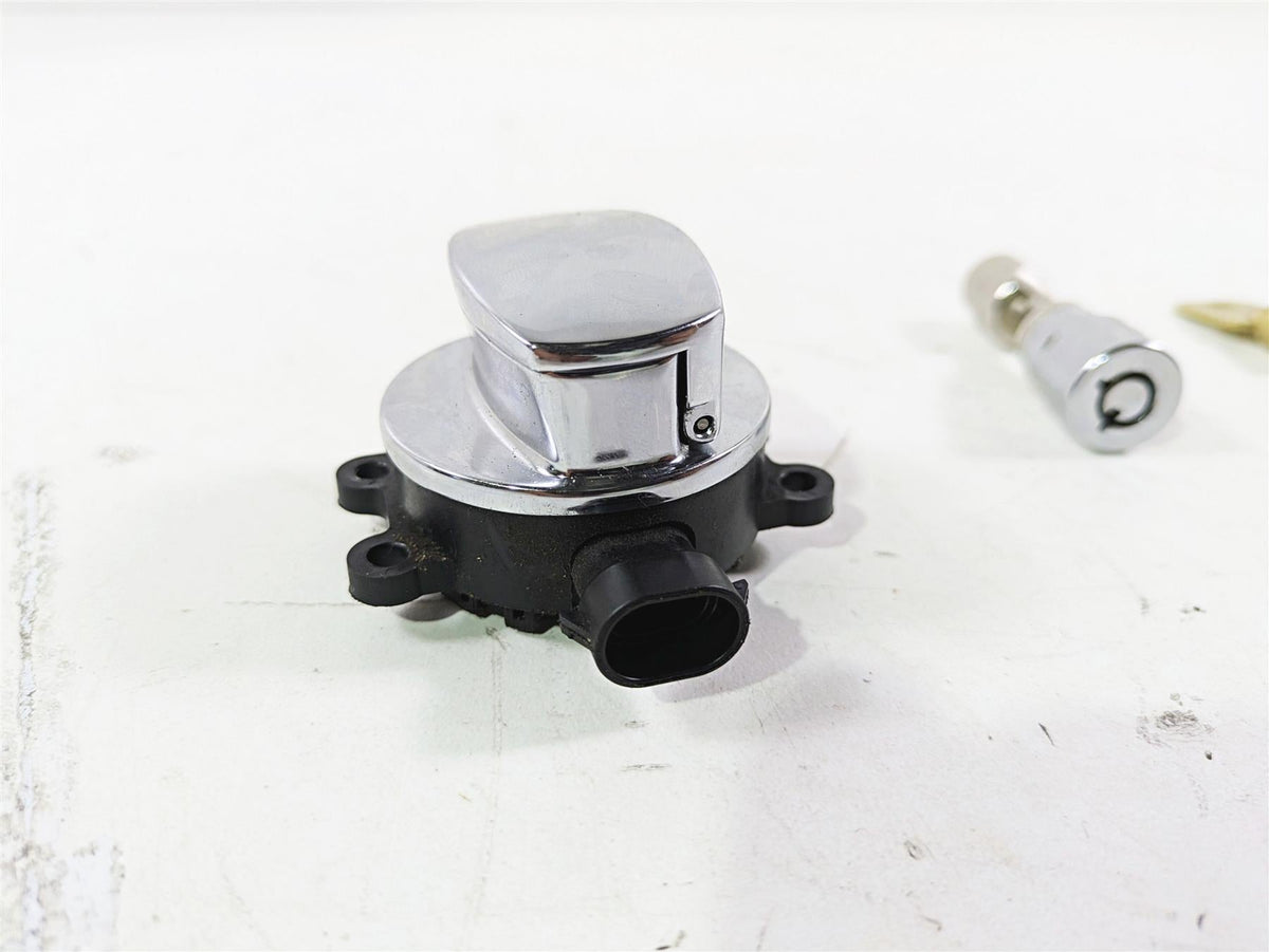 2017 Harley FLS Softail Slim Ignition Switch Key Lock Set 71400076 {{ shop.shopifyCountryName }} - Mototech271