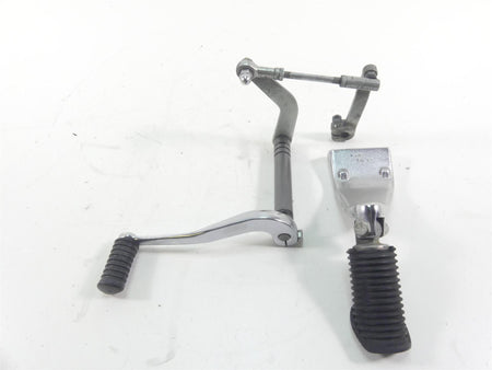 2003 Harley Dyna 100TH FXDL Low Rider Left Front Footpeg & Shifter Mid 50639-90 {{ shop.shopifyCountryName }} - Mototech271