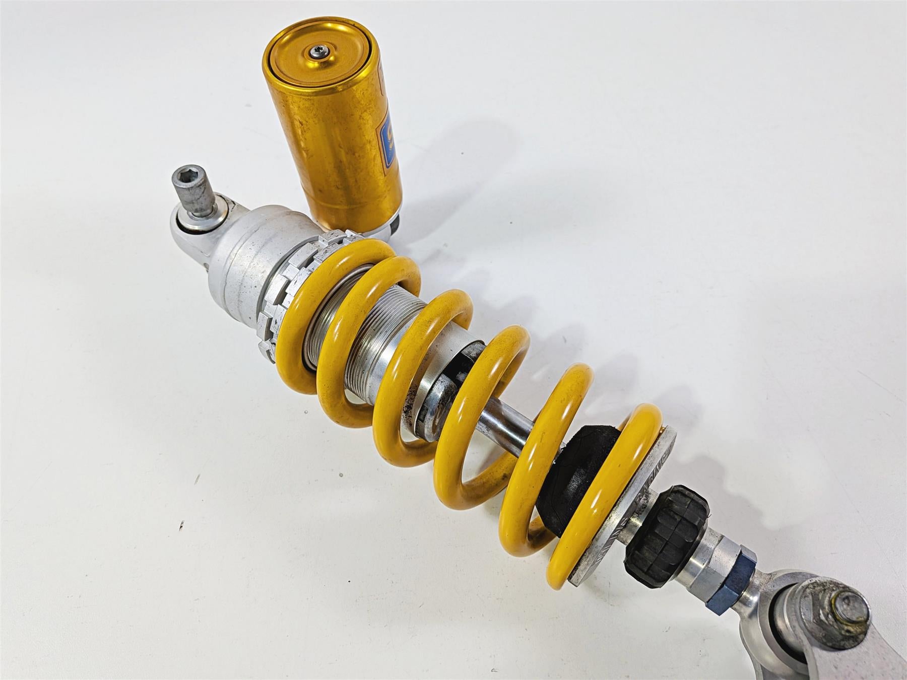 2014 Aprilia RSV4 RR Factory Rear Ohlins Shock Damper & Linkage 858909 {{ shop.shopifyCountryName }} - Mototech271