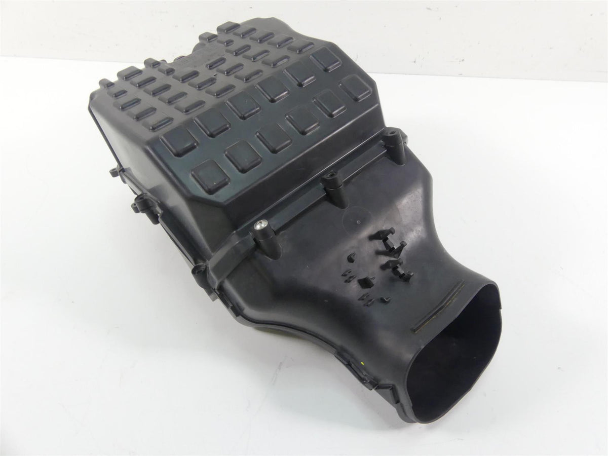 2021 Aprilia Tuono 660 RS660 Air Filter Cleaner Breather Box 2B006529 2B006527 {{ shop.shopifyCountryName }} - Mototech271
