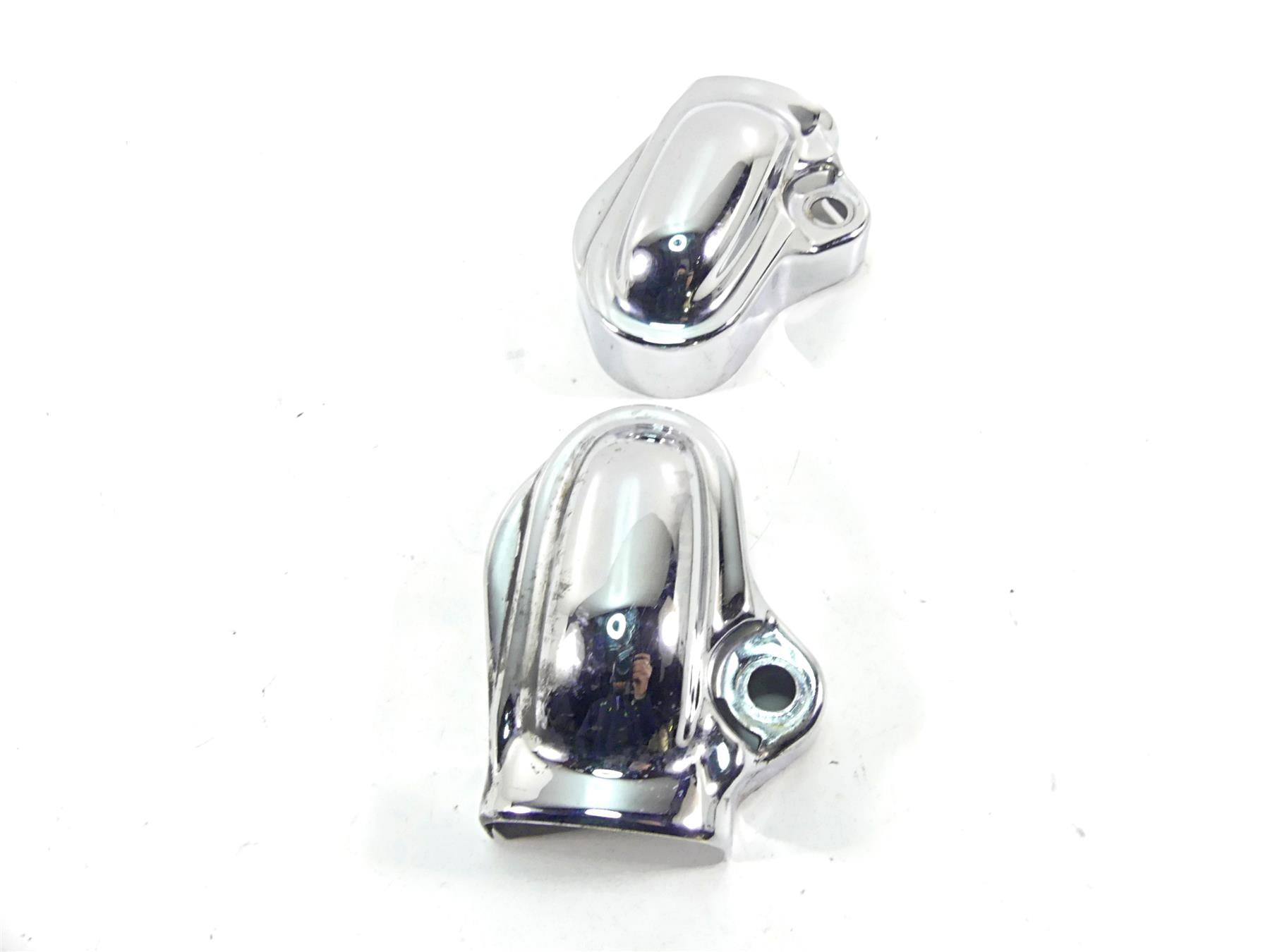 2005 Harley VRSCSE CVO V-Rod Rear Axle Swingarm Chrome Cover -Read 45621-02 {{ shop.shopifyCountryName }} - Mototech271