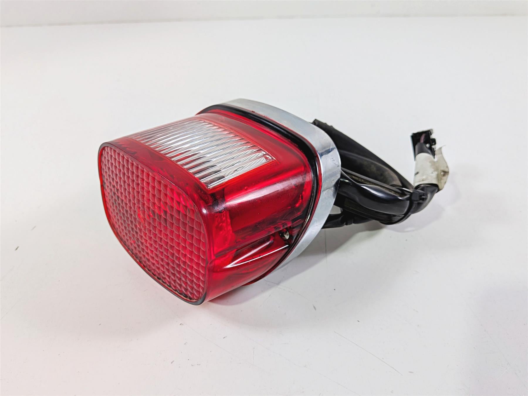 2011 Harley Touring FLHTCU CVO Electra Glide Taillight Tail Light Lamp 68369-03-Mototech271