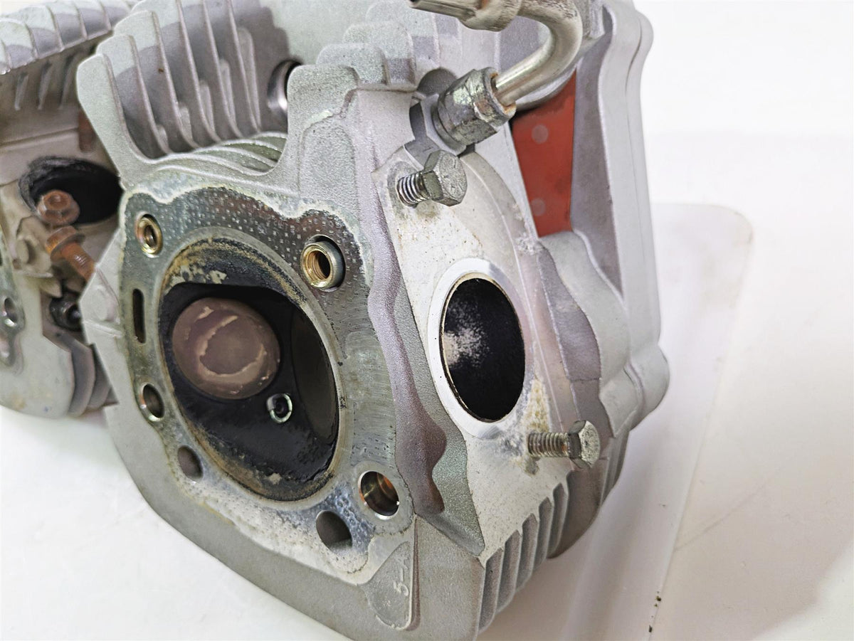 2009 Harley XR1200 Sportster Cylinderhead Cylinder Head Set 17524-08 17523-08 {{ shop.shopifyCountryName }} - Mototech271