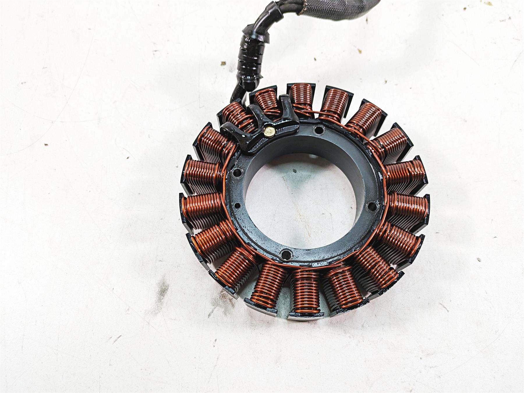 2010 Harley Touring FLHTCU Electra Glide Ignition Stator Alternator 29987-06D {{ shop.shopifyCountryName }} - Mototech271