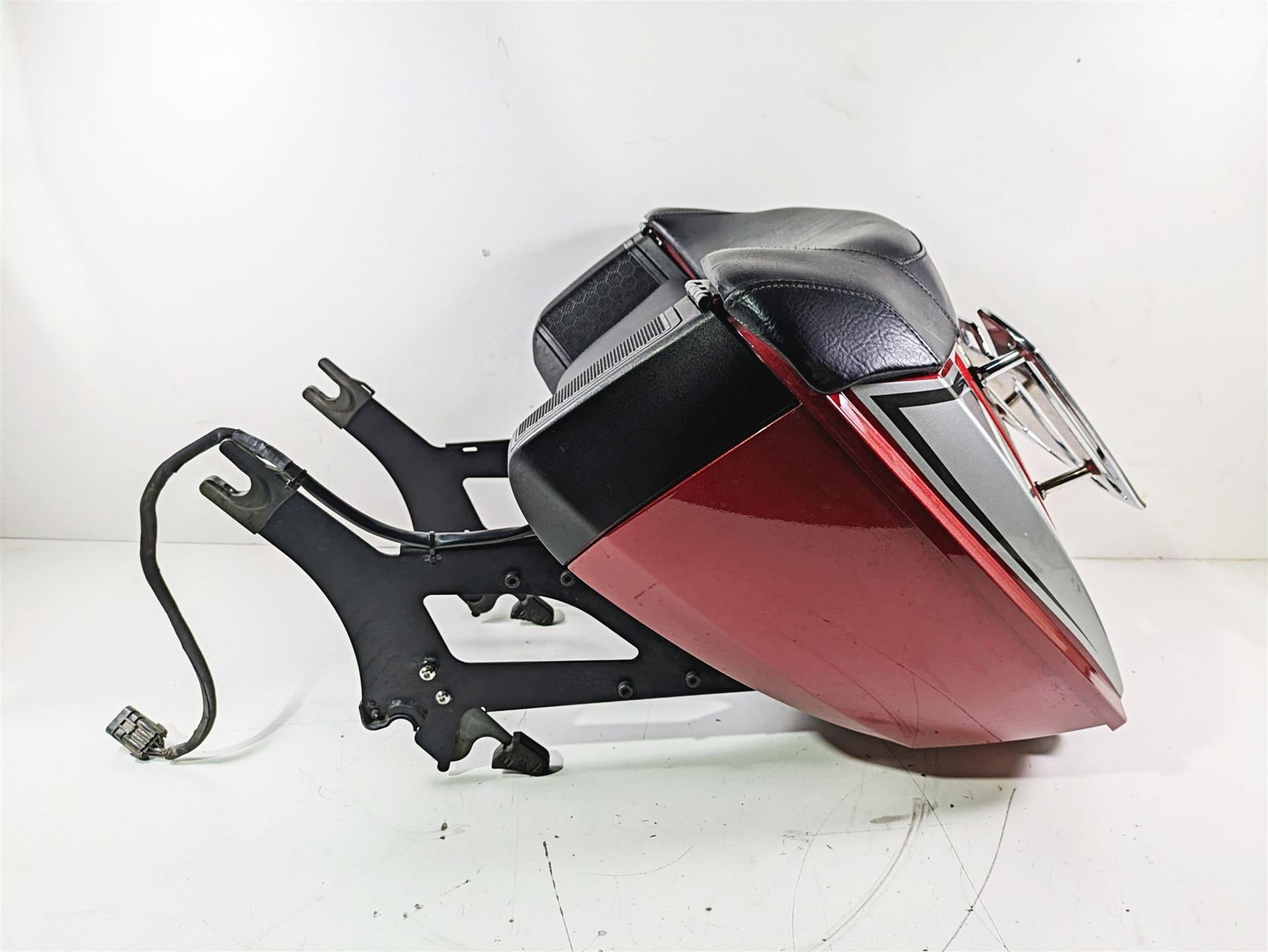 2012 Victory Cross Country Trunk Tour Pak Tourpak Luggage Box + Mount 5438158 {{ shop.shopifyCountryName }} - Mototech271