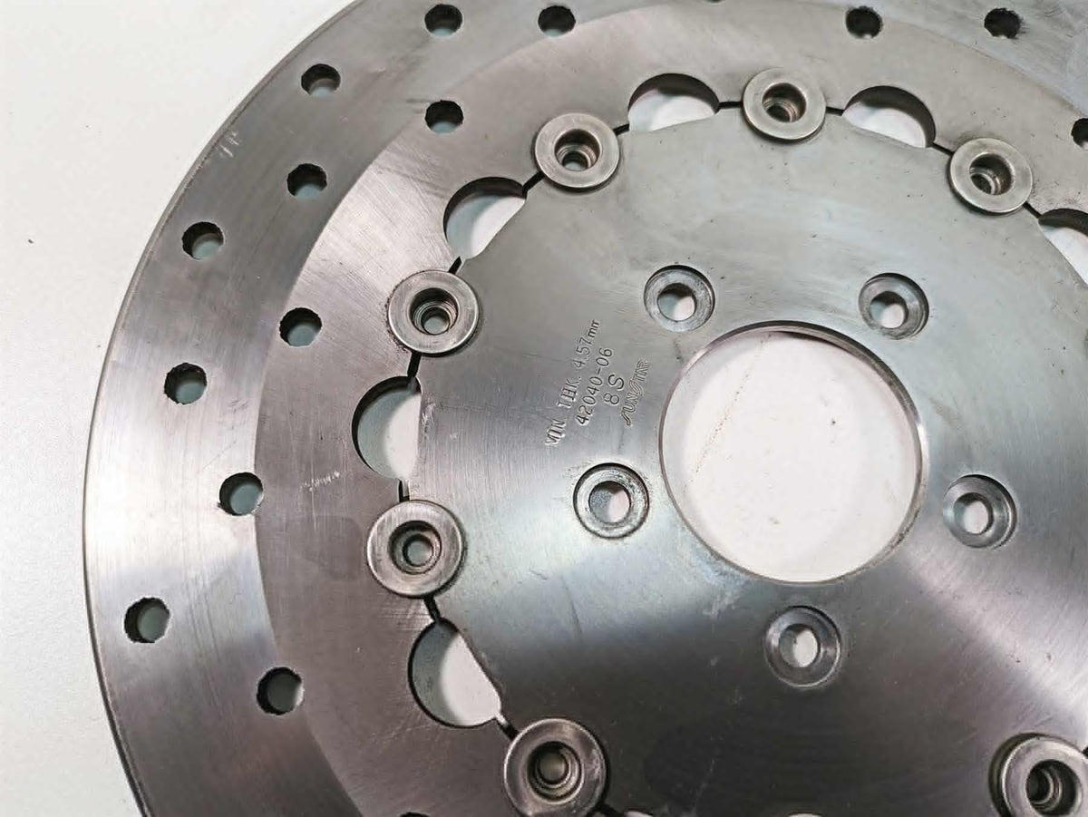 2009 Harley FXDF Dyna Fat Bob Sunstar Front Brake Rotor Disc Set 42040-06 {{ shop.shopifyCountryName }} - Mototech271
