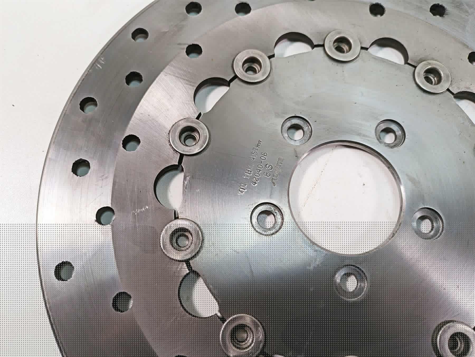 2009 Harley FXDF Dyna Fat Bob Sunstar Front Brake Rotor Disc Set 42040-06 {{ shop.shopifyCountryName }} - Mototech271