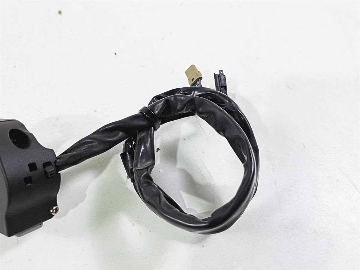 2018 KTM 1290 Super Adv S Right Hand Control Switch 61411174000 61411174100 {{ shop.shopifyCountryName }} - Mototech271