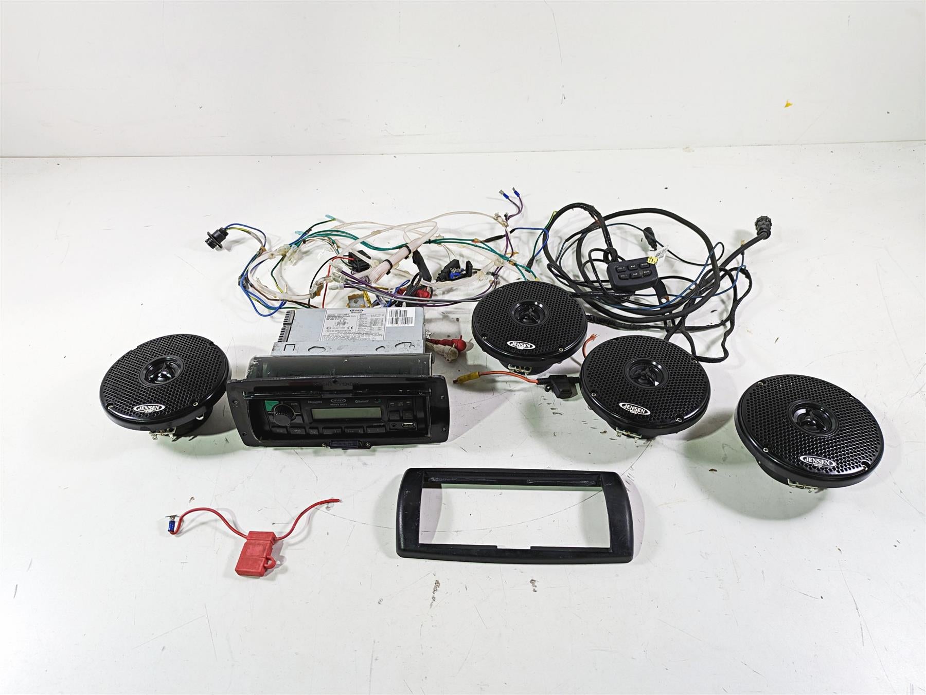 2012 Harley FLD Dyna Switchback Jensen Heavy Duty Radio Receiver JHD1635BT {{ shop.shopifyCountryName }} - Mototech271