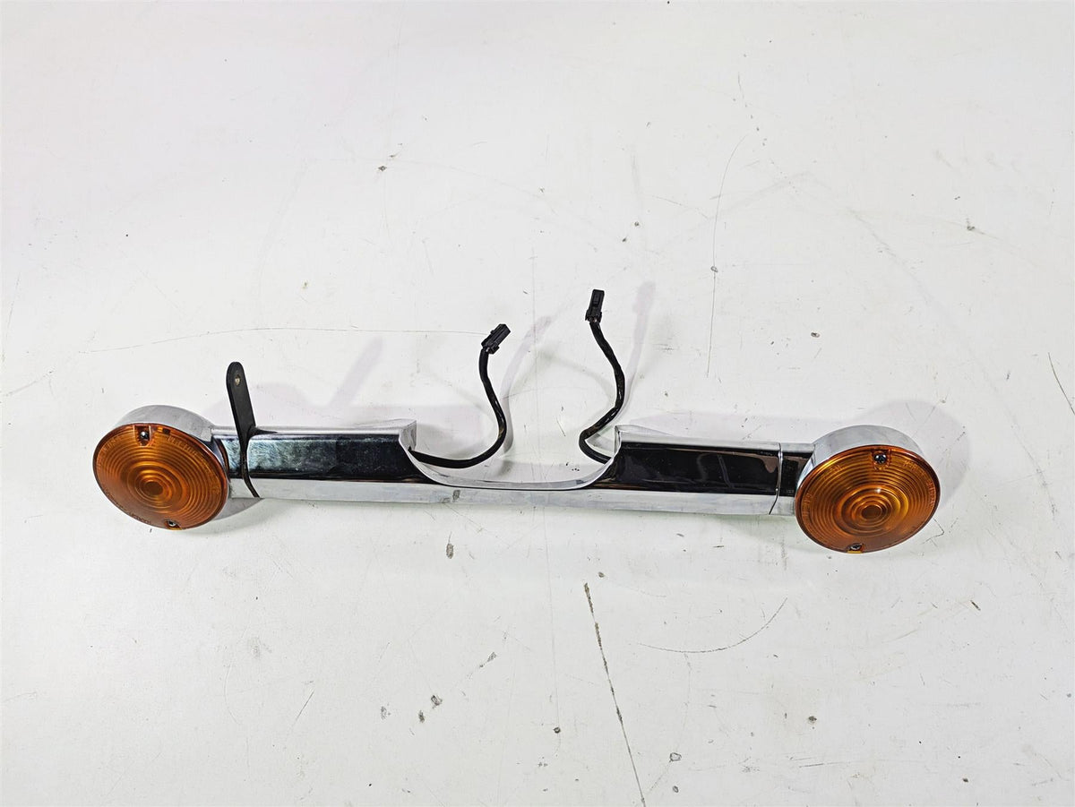 2008 Harley Touring FLHTP Electra Glide Rear Turn Signal Blinker Bar 68510-74C {{ shop.shopifyCountryName }} - Mototech271
