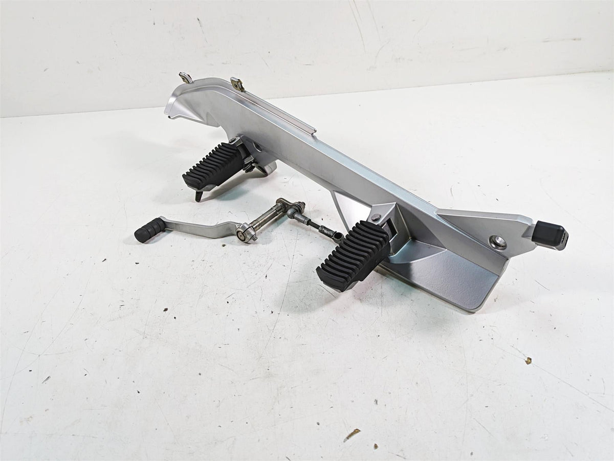 2007 BMW R1200RT K26 Left Front Rear Footpeg Set & Shifter 46717675289 {{ shop.shopifyCountryName }} - Mototech271