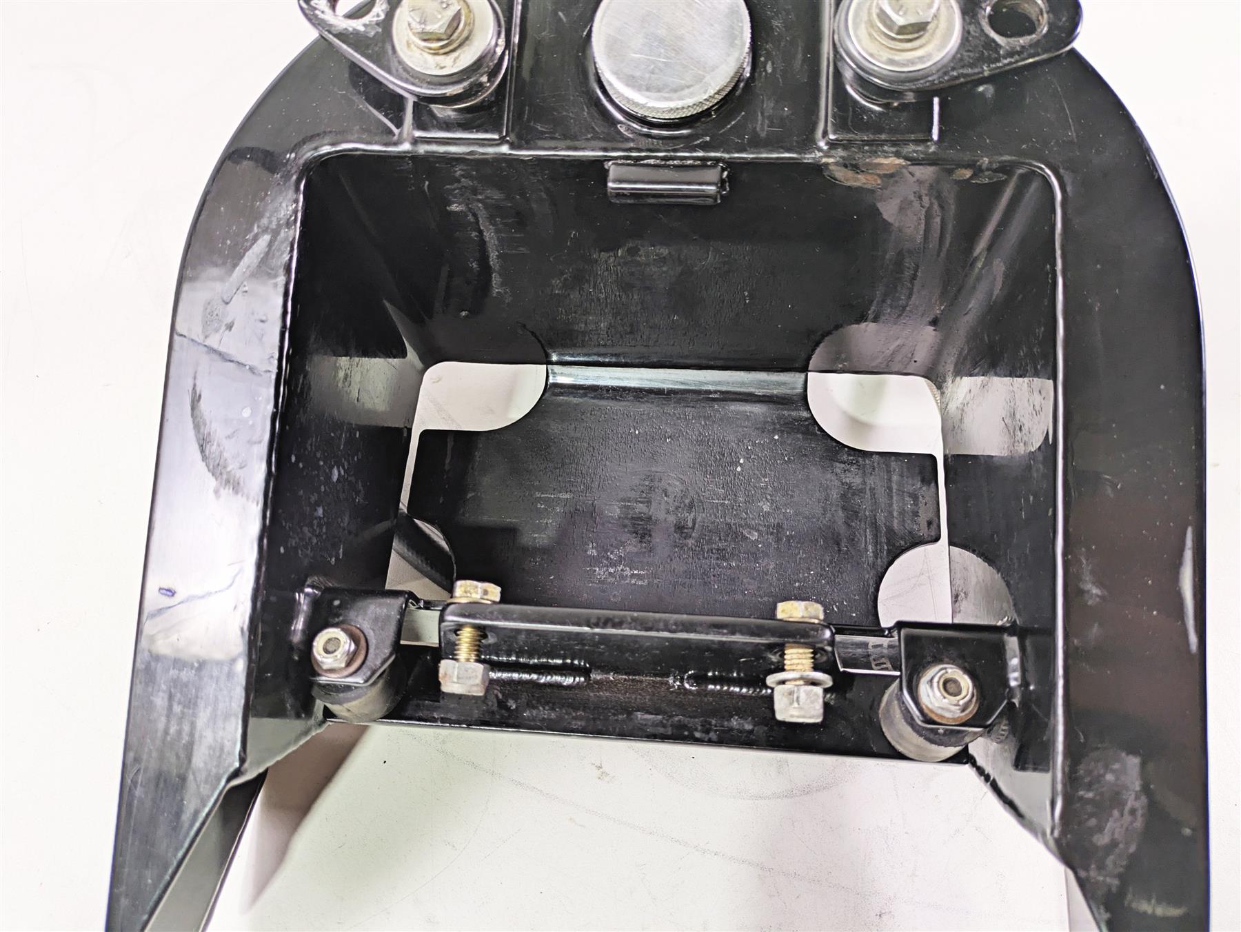 2002 Big Dog Pitbull Oil Tank Reservoir Dipstick Mid Frame Stretch Softail {{ shop.shopifyCountryName }} - Mototech271
